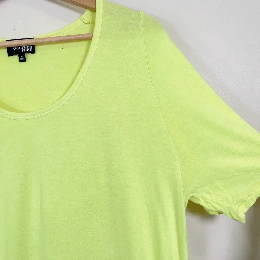 Aritzia Wilfred Free Neon Lime  Short Sleeve Top - Picture 8 of 10